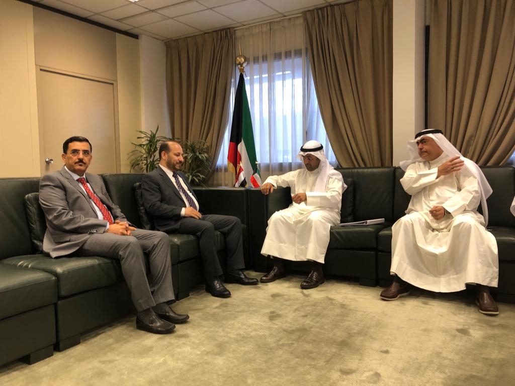 وزير التخطيط يلتقي بوزير المالية الكويتي