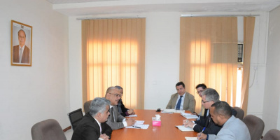  وزير التخطيط يبحث مع ممثل اليونيسيف في اليمن تنفيذ مشروع الحوالات النقدية