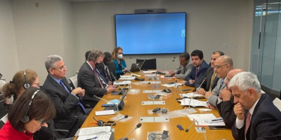  وزير التخطيط يبحث مع نائب رئيس البنك الدولي أولويات محفظة مشاريع البنك في اليمن