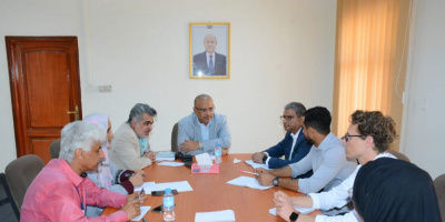  وزير التخطيط يبحث مع مدير (الأوتشا) في اليمن تعزيز أنشطة المنظمات والخطط الإنسانية