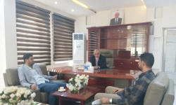 الوزير باذيب يتفقد سير العمل في مؤسسات الاتصالات وتقنية المعلومات بعدن