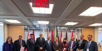 وفد اليمن يلتقي مدير المجموعة العربية في صندوق النقد الدولي